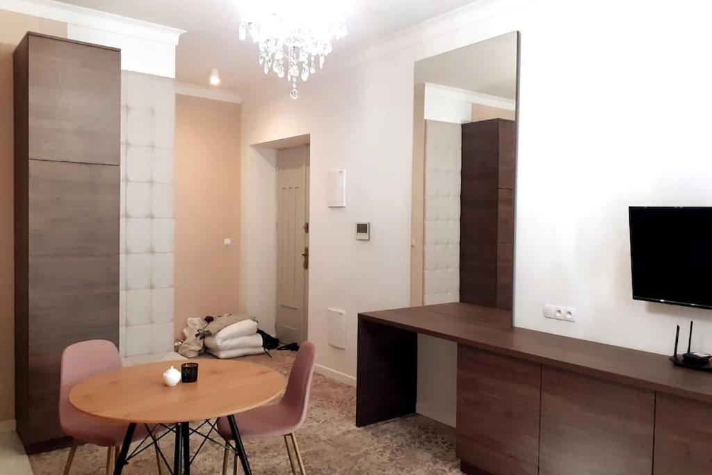 Luxury Apartment - Rakowicka 6 Krakau Buitenkant foto